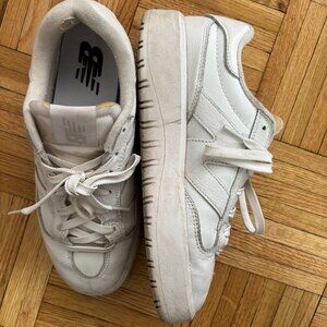 White new balance CT302